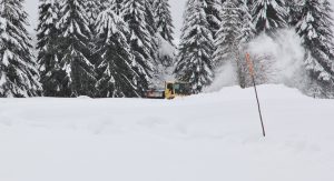 Déneigement à la fraise, commune de La Pesse